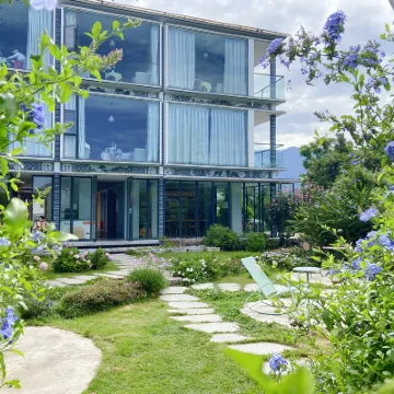 Erhai Zhijing Garden Seaview Hotel Hotels near Longkan Wharf