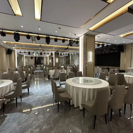 Linkou Hotel