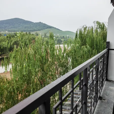 Tai 'an Moyu Porcelain Pleasant Art Hotel (Taishan Peach Blossom Valley Mountain Entrance Store)