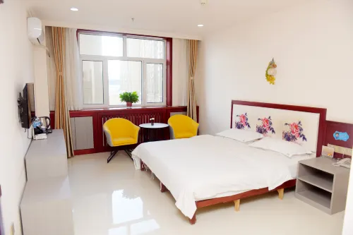 Chifeng Yiyu Theme Hotel - Pet friendly