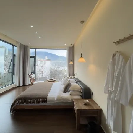 Xinping Lvli Piaoxiang Accommodation