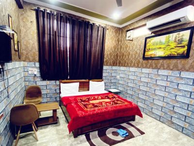 Manali Hotel by Grb