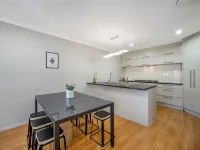 Waterfront Villa Near Ikea and Sylvia Park Hotels near Howick