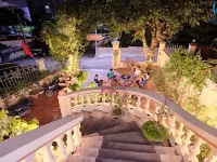 金氏民宿別墅 鄰近下龍灣太陽世界主題公園的酒店