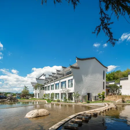 jing county comb fragrant garden resort hotel