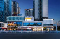 OIAINOL Light Luxury Smart Selection Hotel (Liupanshui High speed Railway Station Branch) Các khách sạn gần Chayelin Passenger Transport Terminal