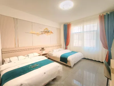 Mojiang Xinfeng Hotel Hotels near Twins Well