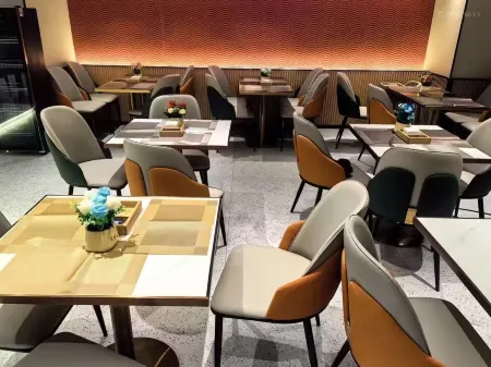 LSTON HOTEL Отели рядом со станцией Ledong Railway Station