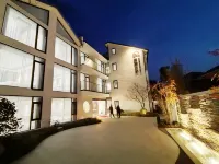 Moke Yunlu Hotels in Longwang Mountain/Zhebei Grand Canyon