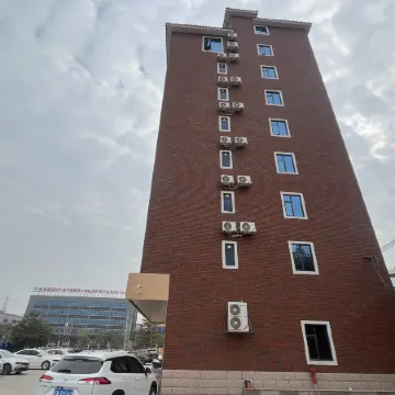 Yunyue Business Apartment