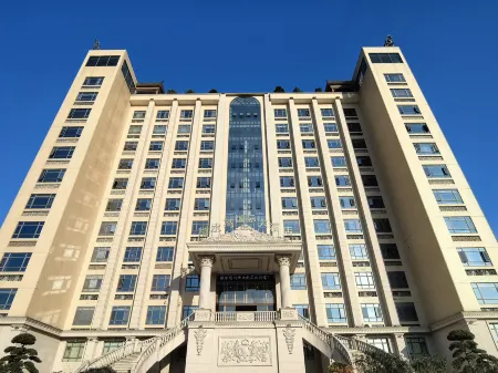 Rongshuiwan International Hotel Отели в г. Цзиеси