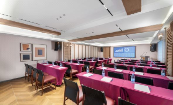 Dingshe Hotel (Yongqingfang, Shamian Island, Guangzhou)