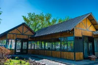 Shiliu Chuang | Soong • MeadowView Starry Pasture Designer Resort Homestay (Narat Grassland Branch)