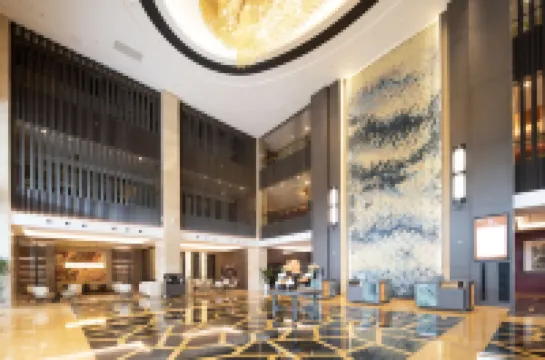 Grand Madison Chenzhou Beihu Wuling Square