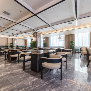 Jinghe Licheng Hotel