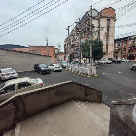 Jiayu Tianyou Business Hotel