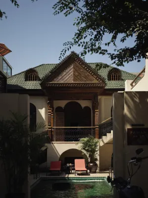 Faman ▪ Tina Riad Courtyard-Style Hotel (Yining Liuxing Street)