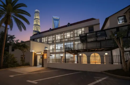 Beehome  Hostel  otelleri