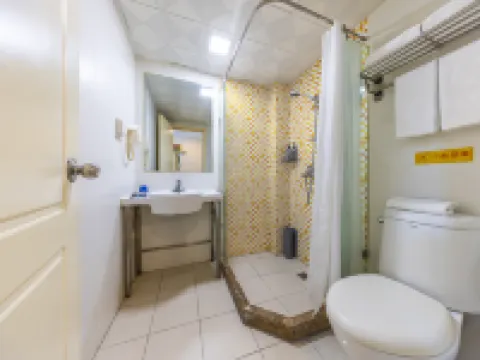 Homeinn Hotel (Dingxi Jiefang Road Wenxiang Jiayuan) فنادق في دينغ شي