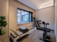 Moshang Light Luxury Hotel (Datong Ancient City Huayan Temple Branch) โรงแรมในต้าถง