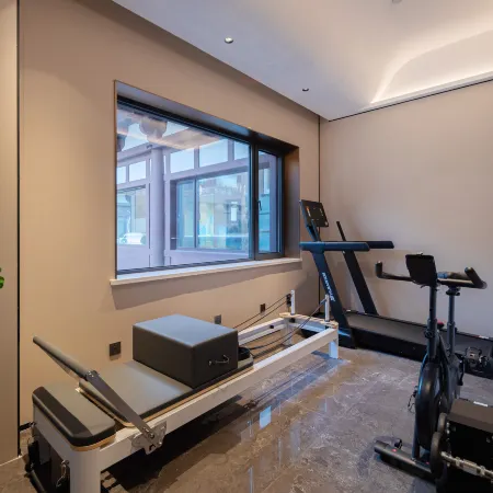 Moshang Light Luxury Hotel (Datong Ancient City Huayan Temple Branch)