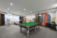 Lucheng Hotel Hohhot (Hohhot High‑Speed Railway Station Xinhua Square Branch)