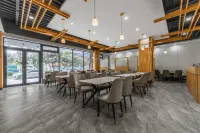 TOWO Shangpin International Hotel (Lanzhou Yantan Longxing Building)