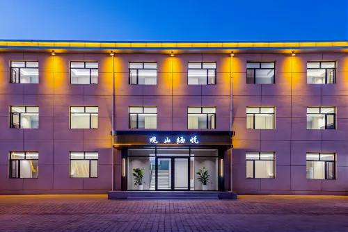 Weichang Guanshan Qiyue Hotel (Yudaokou Grassland Forest Scenic Area) - 3 estrellas