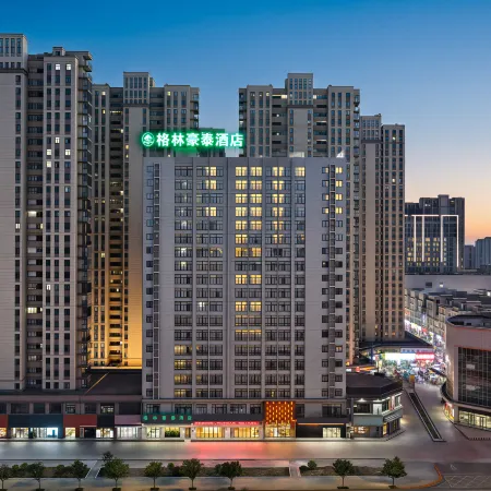 GreenTree Inn (Tianzhu Plaza, Funan County, Fuyang City)