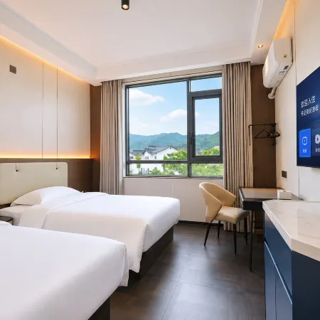 Worry-Free Lodge · Wangchen Shuting