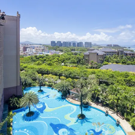 Yihai blue sky apartment (Lingshui Coral Sea store)