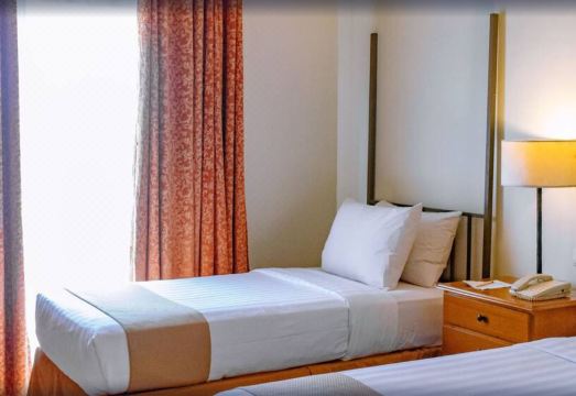 [보라카이 디몰 인근 야경 이미지]