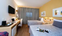 Hampton by Hilton Guarulhos Airport Các khách sạn gần Square President Getúlio Vargas