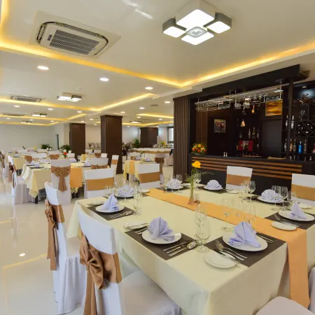 Hoang Long Hotel