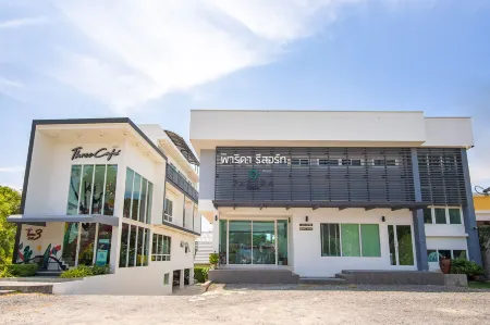 Parida Resort