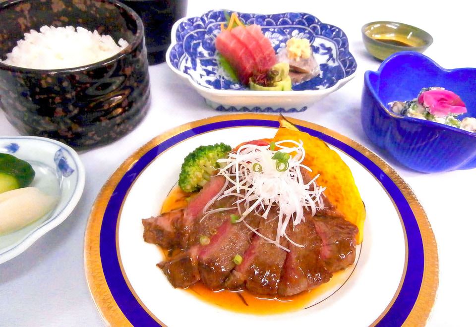 3. 도쿄 그랜드 호..