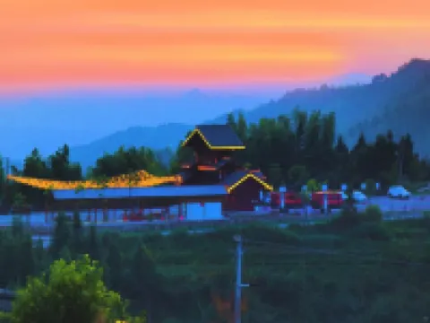 pingjiang shangshan xiaoyin Resort Hotéis em Pingjiang