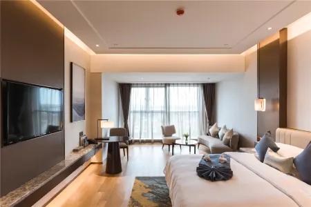 Zhangjiagang Huafangxincheng Hotel
