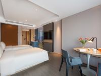 西安南门永宁里亚朵酒店 - 几木城景双床房