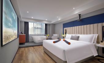 DoAland lab Hotel (Changsha Wuyi Square IFS Store)