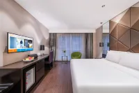 Orange Hotel (Chengdu Global Center) Hotels near Chengdu Global Center
