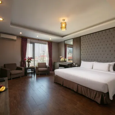 Sen Luxury Hotel - Managed by Sen Hotel Group 草采附近的飯店