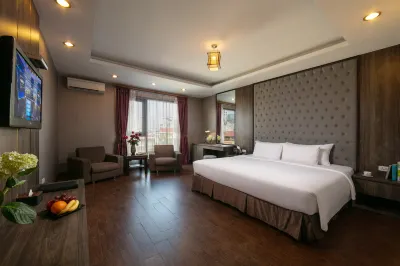 Sen Luxury Hotel - Managed by Sen Hotel Group Hotels near My Dinh National Stadium