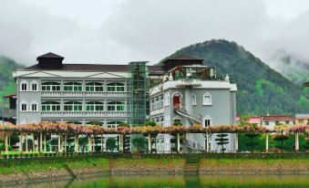 Dongyang Yunjinwan Resort Hotel