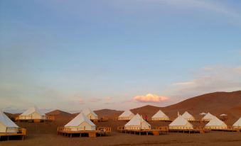 Dunhuang Sand Mountain Desert Secret Wild Luxury Desert Camping Base