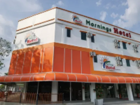 モーニングス ホテル スンガイ・プタニのホテル