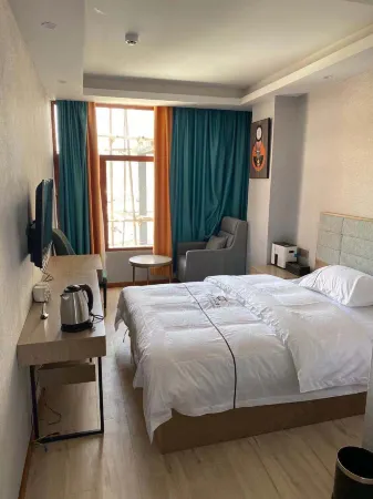 Saga Champions Boutique Hotel