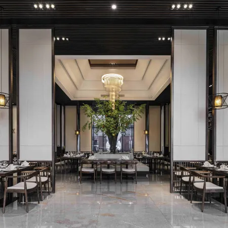 Tianmu Lake Yuhu Peninsula Hot Spring Hotel