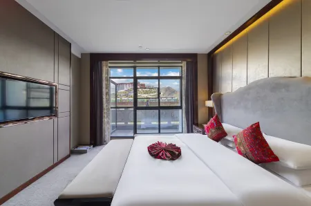 Minshan Hotel