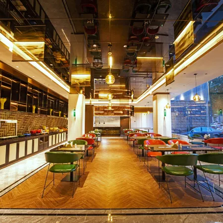 Wuan City Qiao West Road Metropolo